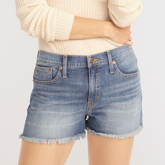 J.CREW Mid-Rise Denim Short Squash Wash Cut Off Light Raw Hem Women's 25 - Picture 2 of 12